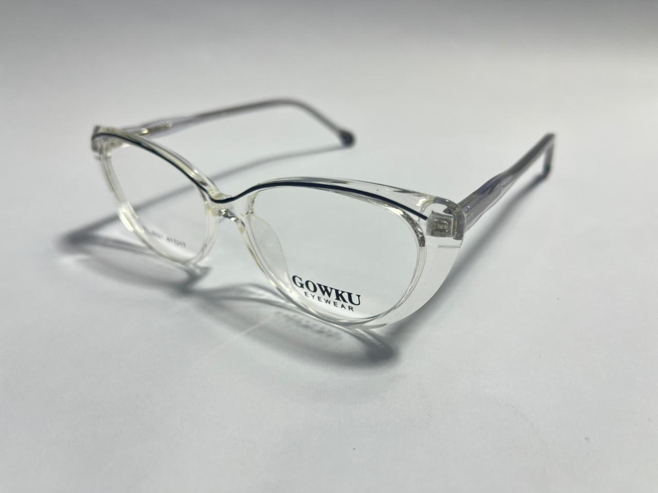 KIDS PLASTIC COLLECTION