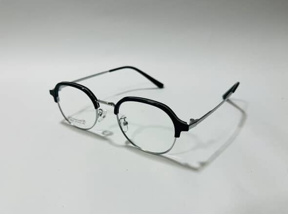 Club Master M8525 Eye Wear