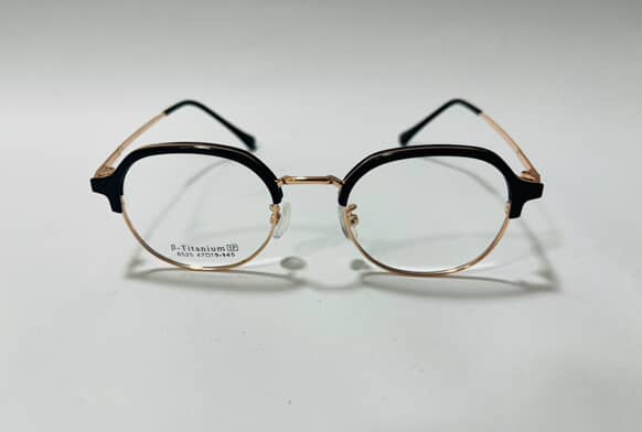 Club Master M8525 Eye Wear