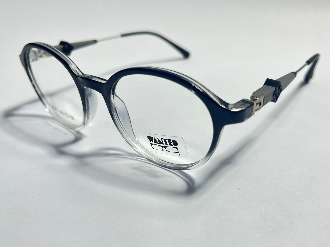 KIDS PLASTIC COLLECTION