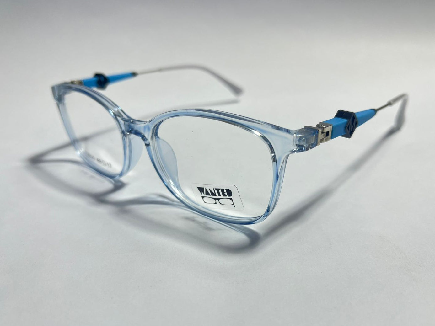 KIDS PLASTIC COLLECTION