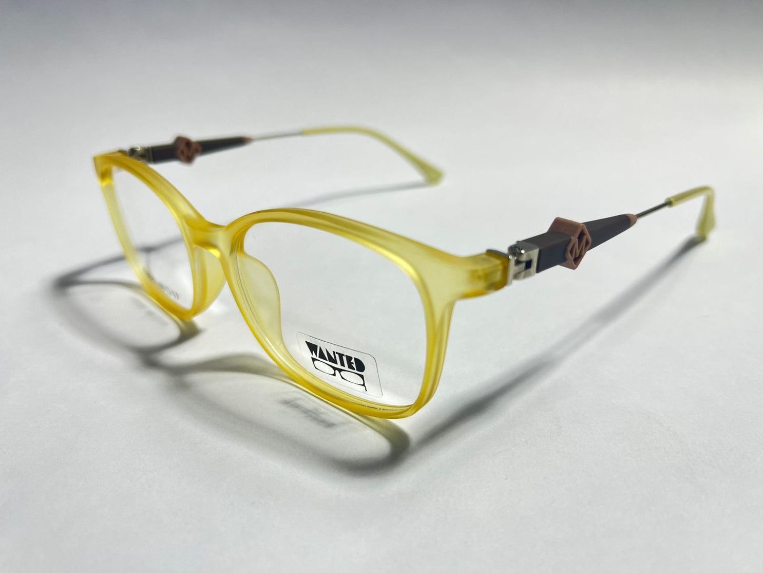 KIDS PLASTIC COLLECTION